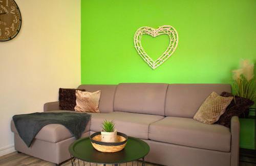 Appartement - Terrasse privée, animaux acceptés, parking privé gratuit, accueil vélo - Foto 6