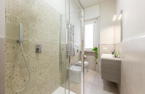 Navigli bilocale moderno con balcone sul giardino - Photo 4