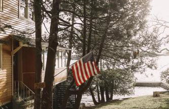 Beautiful Lake Champlain Lake Home with Private Beach - Foto 30