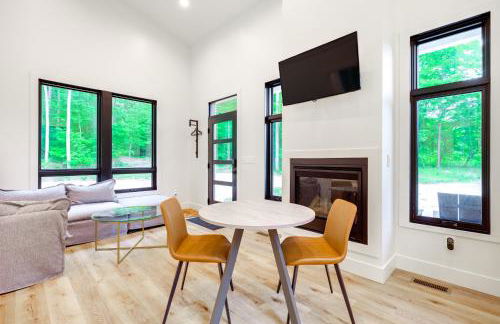 Modern Bellaire Cabin Less Than 5 Mi to Lake and Slopes! - Foto 5