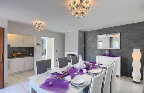 Villa Chiara 2 Bedroom, Private Pool, BBQ & Child-Friendly - Foto 10