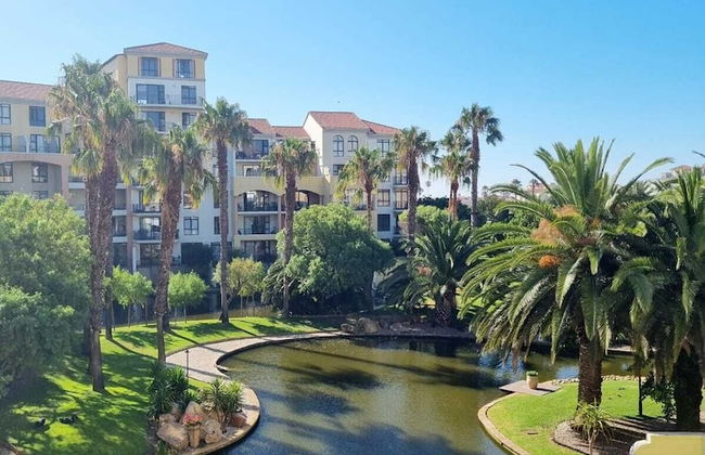 The Island Club by Smart City Stays - Photo 41