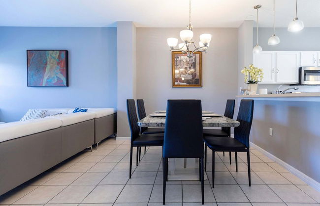 3BR Townhome Steps From Theme Parks Sleeps 6 - Foto 6