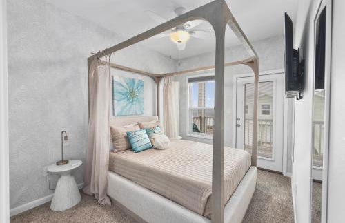 Bayfront Cottage- Pool - Hot Tub - Close to Beach - Foto 18