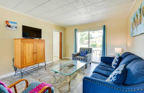 Sunny Florida Condo 4 Mi to Gulf Islands Seashore - Foto 3