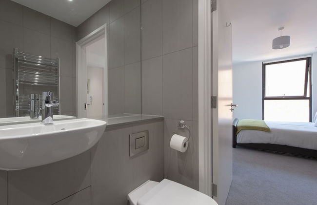 Fortified Apartment - Photo 24