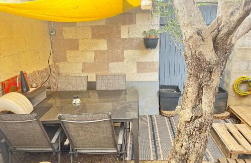 Jacuzzi Clim table de massage jardin et barbecue au cœur de Perpignan - Foto 49