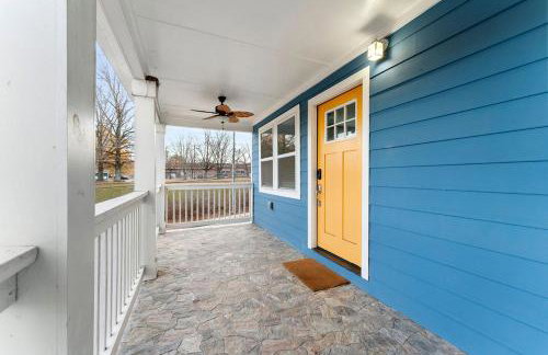 Large Modern Home Centrally located With Hot Tub - Foto 46