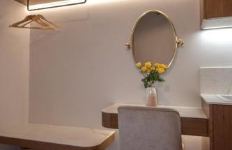 ARGO Luxury Suites - Photo 31