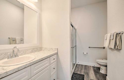 Sleek Tavares Condo 3 Miles to Downtown - Photo 17