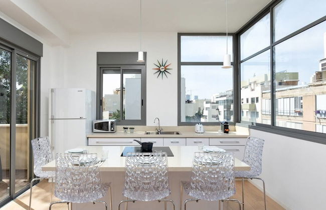 Adorable 2BR near Shenkin by HolyGuest - Photo 1