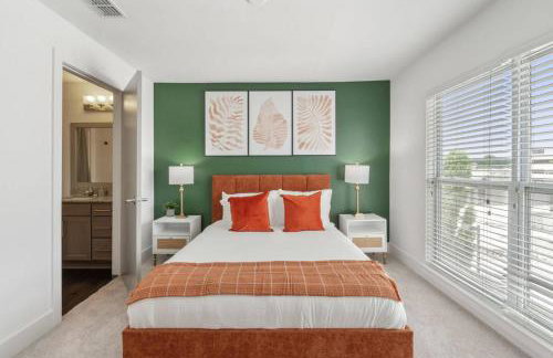 Chic 2BR King Bed Balcony Krog Market Steps to Beltline - Foto 2