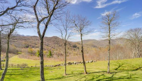 Mtn-View Family Retreat with Deck in Seven Devils! - Foto 2