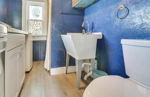 Deck and Home Office Walkable Albuquerque Home - Photo 16