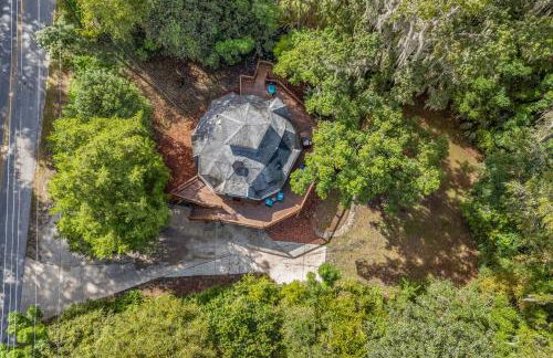 Unique Dome Retreat with Deck 1 mile to UF Stadium - Foto 43