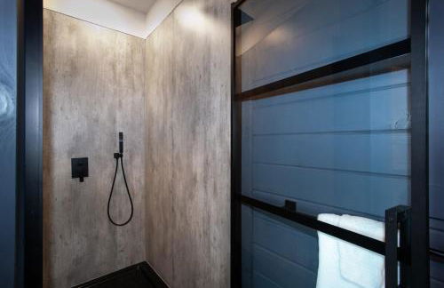 Chalet Amelia Lake View HotTub Fireplace Arcade - Foto 36