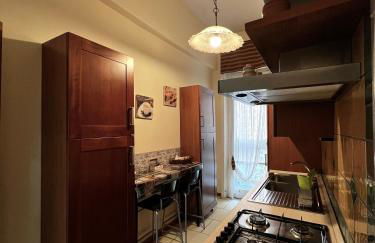 Maman Suite, city center near Molo Beverello - Foto 9