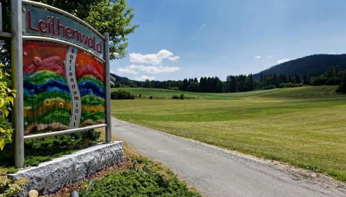 Ferienwohnungen Holzferienhäuser Leithenwald - Foto 5