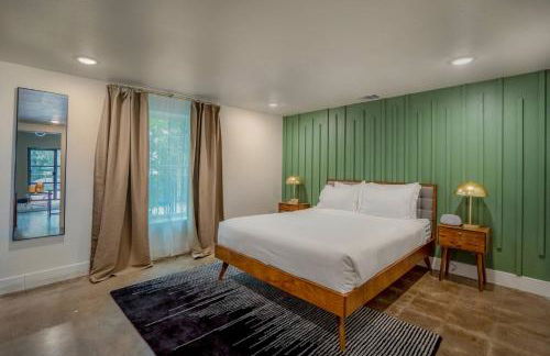 Maltby Motors 2 - Picture Perfect OG Loft near HOU - Foto 21