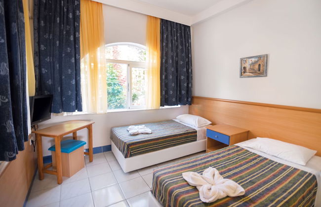 Eurovillage Achilleas Hotel - Photo 9