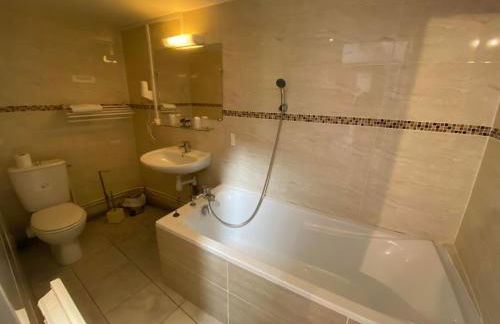 Logement de groupe au centre d'Azay le Rideau - Foto 9