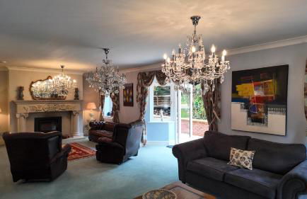 Stratford-upon-Avon 4BR Family Mansion on 1 acre with Pool, Gym & BBQ! - Foto 35
