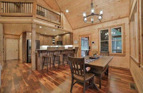 Mountain Hideaway with Hot Tub & Fire Pit - Foto 66