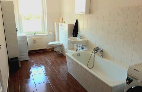 Seyfarthrooms - Crimmitschau 6 - zentrale Lage, gute Anbindung, voll ausgestattet - Foto 4