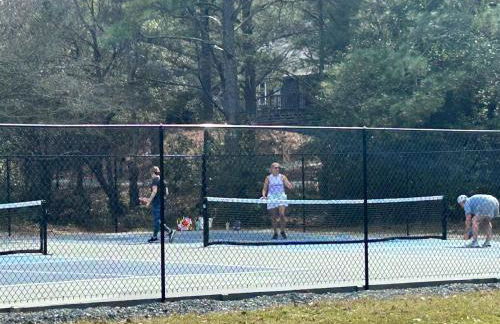 Soundside, canalfront Outer Banks house near ocean - Foto 39
