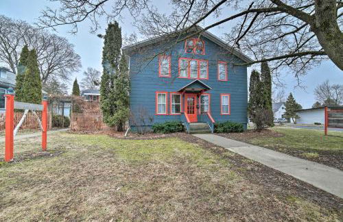 Walk to Waterfront Dtwn Sturgeon Bay Retreat! - Foto 1