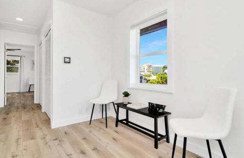 Clearwater Beach Waterfront Modern Villa 4BD 2BIG OPEN LOFT 4BT with Pool Boat Deck Sleep 15 - Foto 45