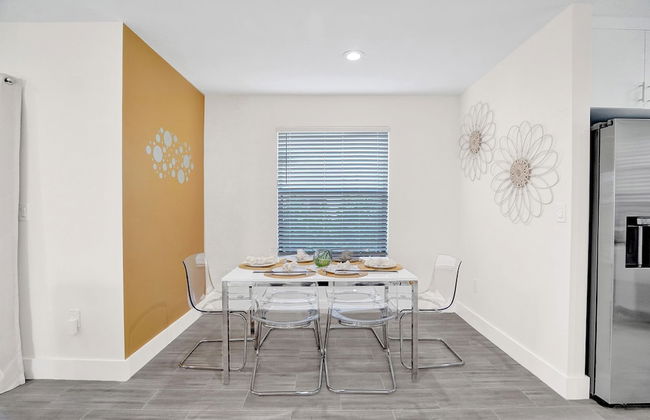 Zen Suites - Photo 36