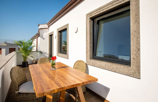 Luxury Apartment with Penthouse and Pool - Photo 51