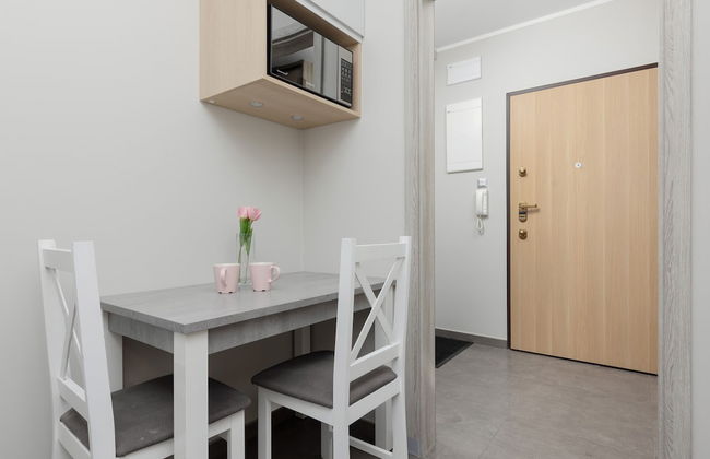 1 Bedroom Apartment by Renters Prestige - Photo 4