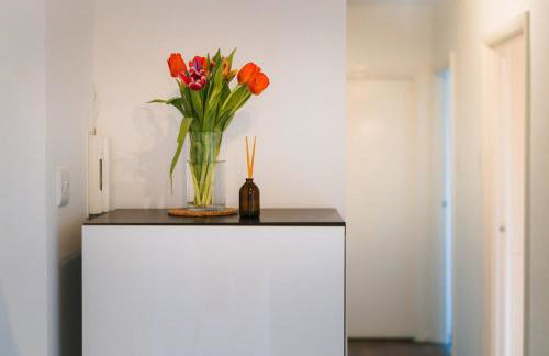 2BR w Balcony Swiss Cottage Near Central London - Foto 55