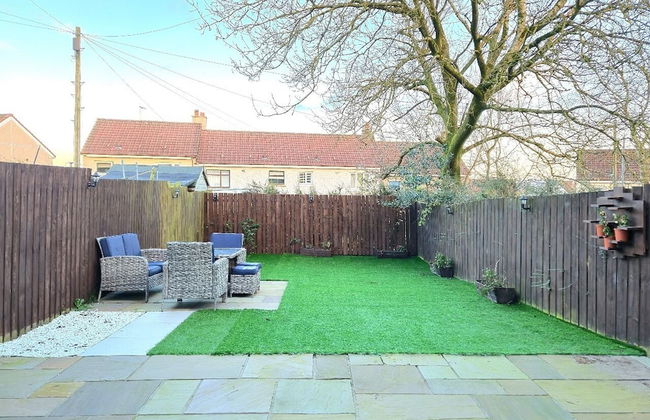 Quirky 2-Bed with Free Parking - Foto 15