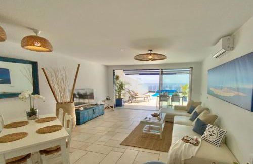 FRONTLINE VILLA 26, Modern Coastal Design with Amazing Views - Foto 6