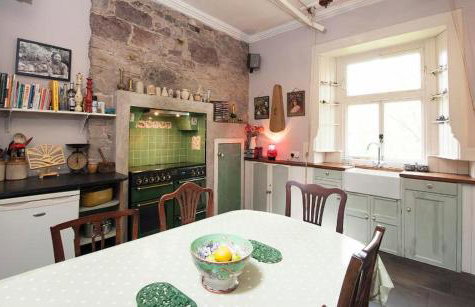 Central Apartment with parking, original art and antiques - Foto 26