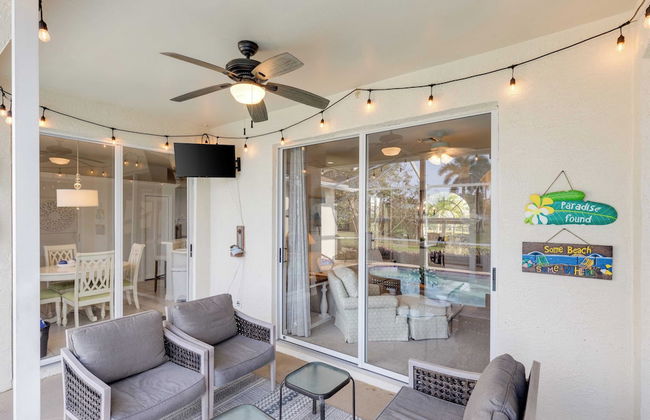 Private Pool, Pond Views, & Bonus Lounge in Gated Naples Community Drive to Dining & Sand - Foto 2