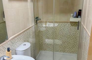 Ático con terraza privada, solárium y piscina en zona tranquila - Photo 3