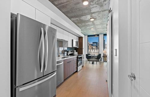 Best views! Lux 9th fl Gym Pking Pool Htub King BD - Foto 19