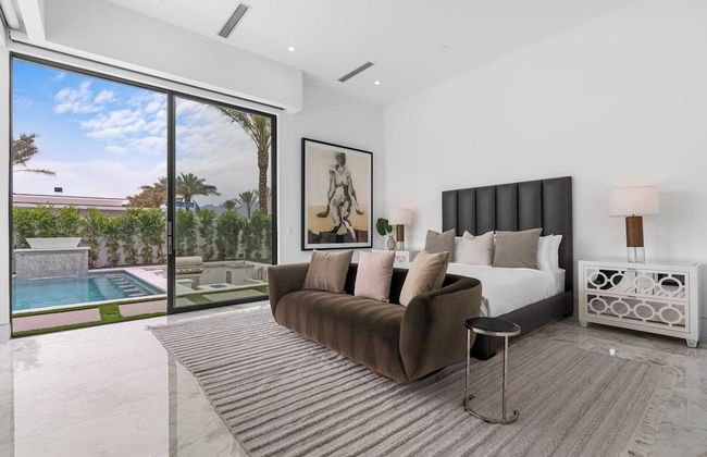 Villa Sleeps 17 w/ Pool, Firepit, Putting Green Bravo Villa 3 by Avantstay - Foto 27