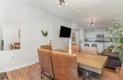 Amazing Downtown Views - 3 Minutes to Downtown! - Foto 9