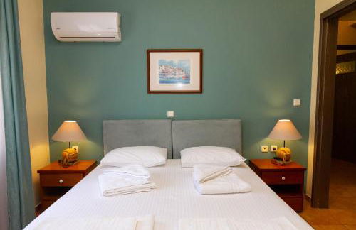 G. Kiapekou - Photo 13