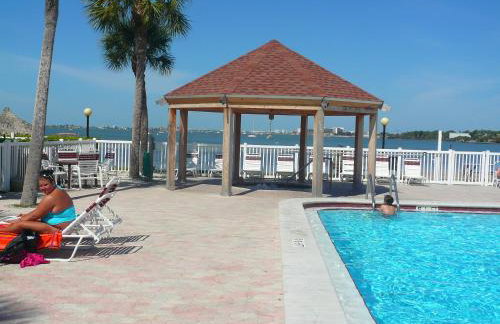 Affordable Two Bedroom Tropical Condo - Private Beach, Pools, Hot Tub - Foto 37