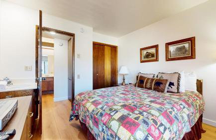 Discover 4 - Photo 20