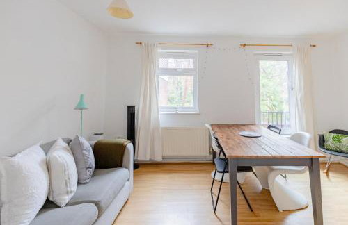 Well Connected 1BDR Flat in the Heart of Islington - Foto 6