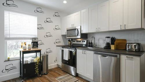 Location Matters - Parking - Entertainment - Foto 2, stove, dishwasher, toaster