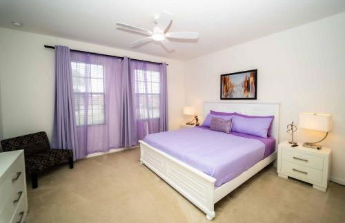 NearTheParks - 5BR Family Villa with Saltwater Pool near Disney - Photo 14