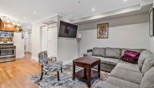 Serene 2BR-2BA walkable retreat in the Heart of DC - Foto 1